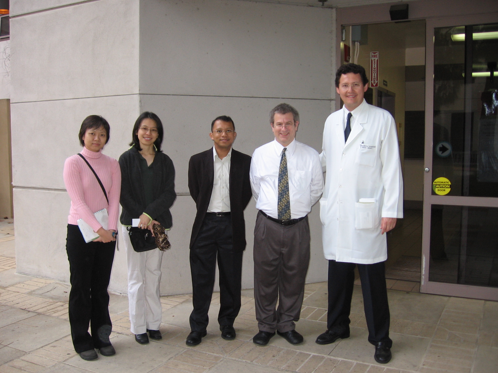 James na Indústria de medicamentos da UCLA